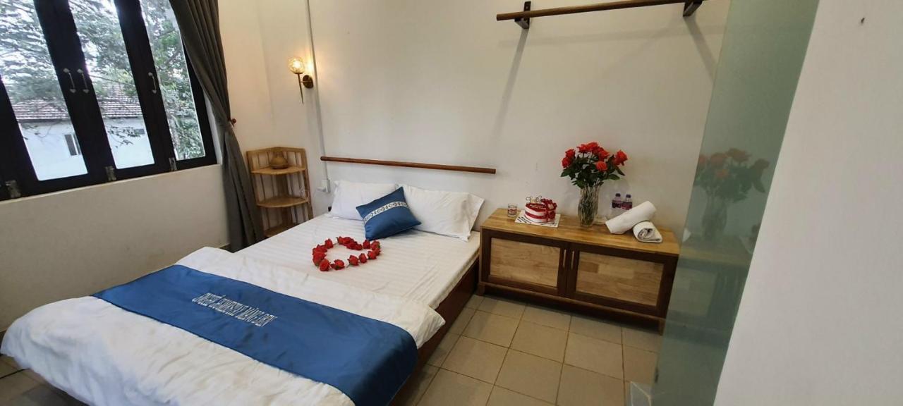 S'Nghe Homestay Mang Den Kon Von Kla Esterno foto